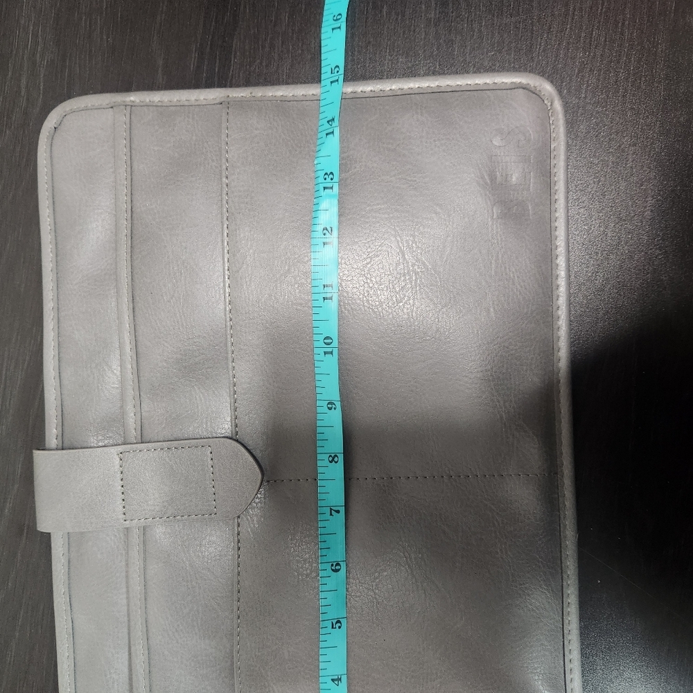 BEIS Silver Tablet Sleeve - Picture 6 of 13